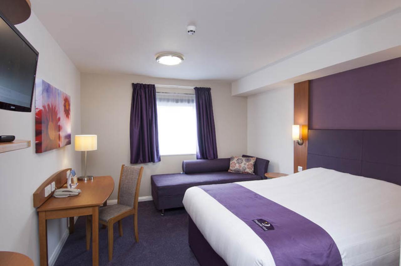 Premier Inn London Stratford חדר תמונה