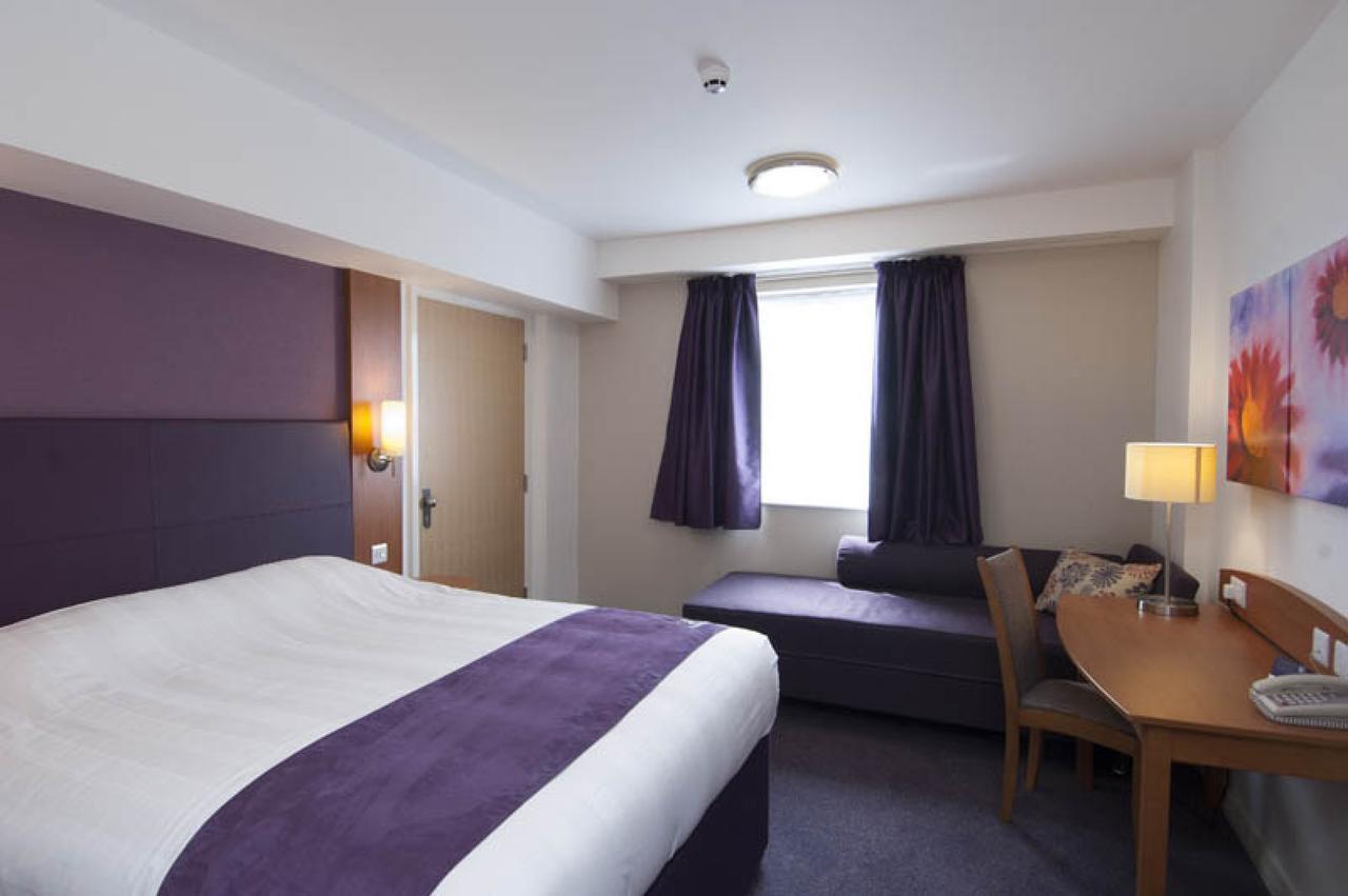 Premier Inn London Stratford חדר תמונה