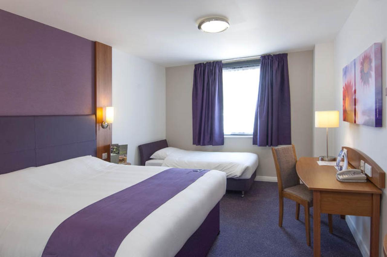 Premier Inn London Stratford חדר תמונה